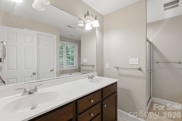 190 Meadow Glen Drive, Troutman, NC 28166
