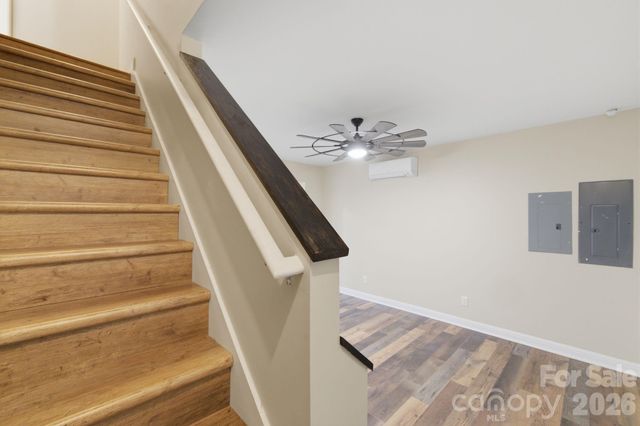 190 Meadow Glen Drive, Troutman, NC 28166