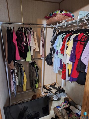 231 W Washington Ave Avenue, Salem, SD 57058