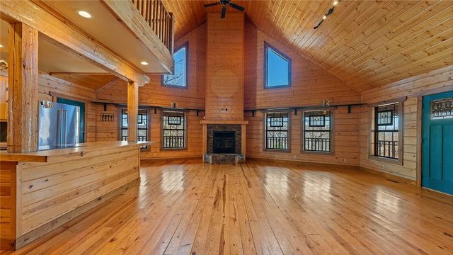 4 Quail Run Drive, Holiday Island, AR 72631