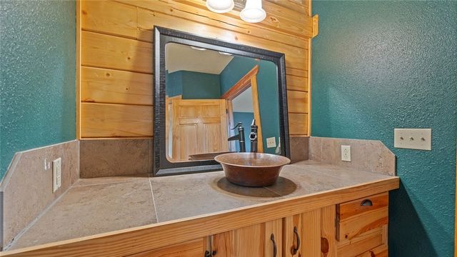 4 Quail Run Drive, Holiday Island, AR 72631