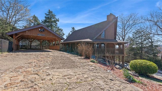 4 Quail Run Drive, Holiday Island, AR 72631