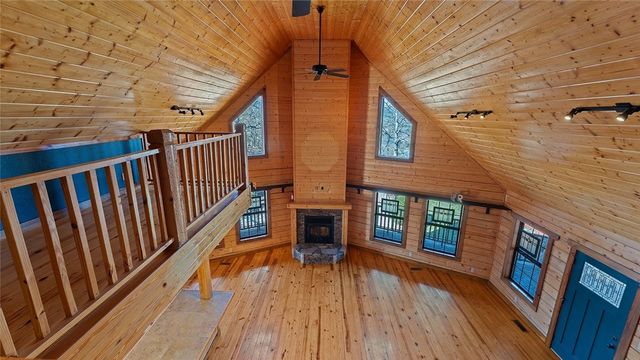 4 Quail Run Drive, Holiday Island, AR 72631