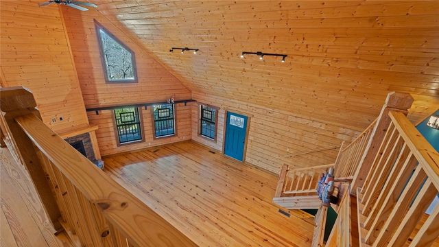 4 Quail Run Drive, Holiday Island, AR 72631