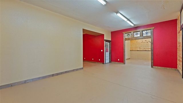 4 Quail Run Drive, Holiday Island, AR 72631