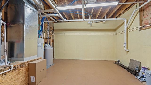 4 Quail Run Drive, Holiday Island, AR 72631