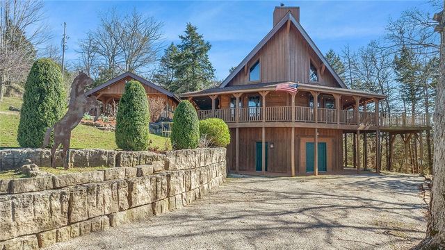 4 Quail Run Drive, Holiday Island, AR 72631