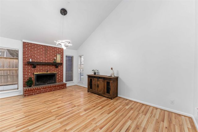 13911 Hollowgreen Drive, Houston, TX 77082