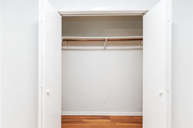 13911 Hollowgreen Drive, Houston, TX 77082