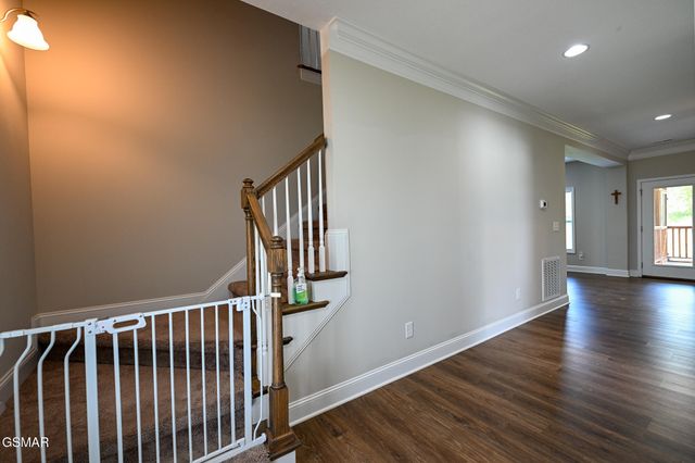 2118 Tributary Drive, Sevierville, TN 37876