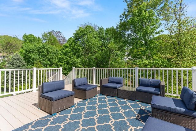 296 College Farm Rd, Waltham, MA 02451