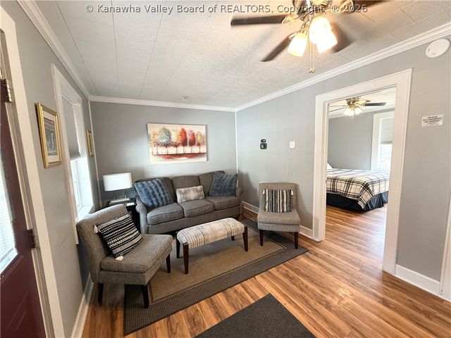 690 Hopkins Avenue, Danville, WV 25130