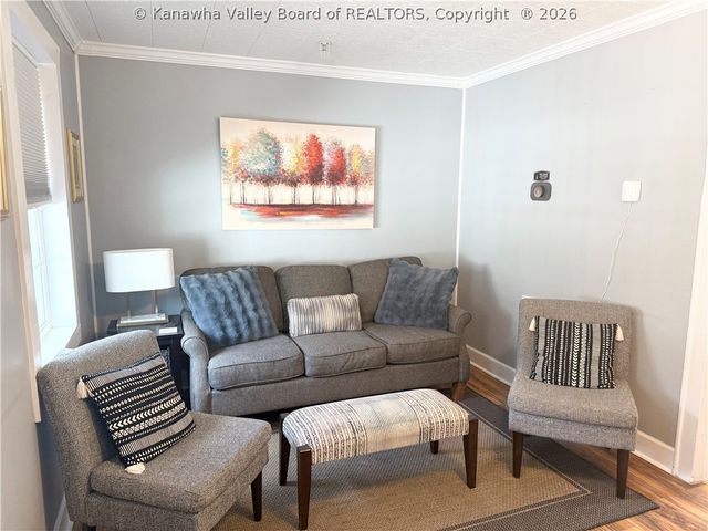 690 Hopkins Avenue, Danville, WV 25130