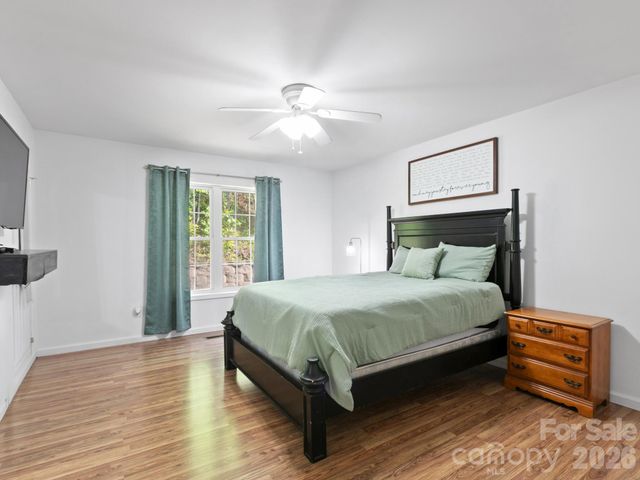 67 Burney Mountain Road, Fletcher, NC 28732