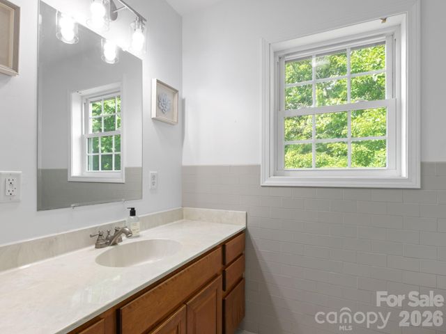 67 Burney Mountain Road, Fletcher, NC 28732