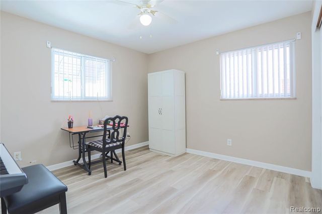 28646 Aline Drive, Warren, MI 48093