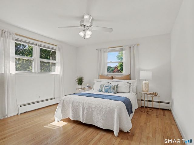 35 Eureka Avenue, Stratford, CT 06614