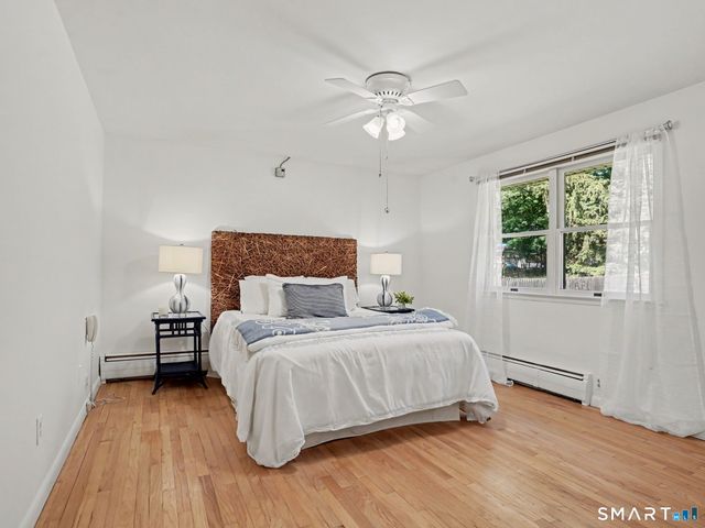35 Eureka Avenue, Stratford, CT 06614