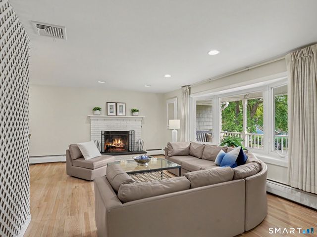35 Eureka Avenue, Stratford, CT 06614