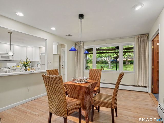 35 Eureka Avenue, Stratford, CT 06614