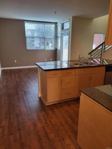 687 South Coast Highway 101 222, Encinitas, CA 92024