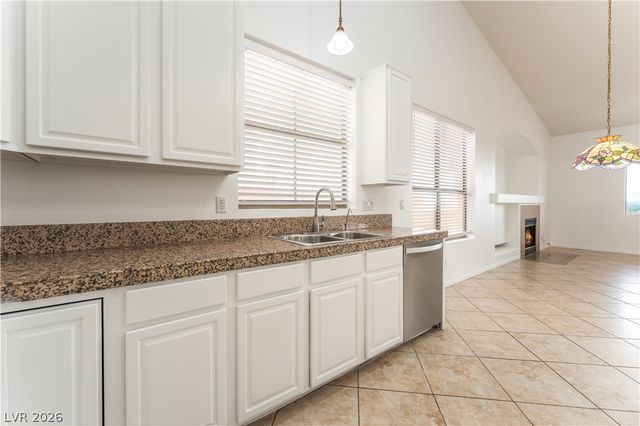 931 Temple View Drive, Las Vegas, NV 89110