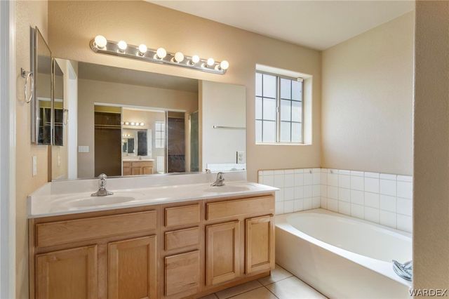 2064 John Wayne Drive, Kingman, AZ 86409