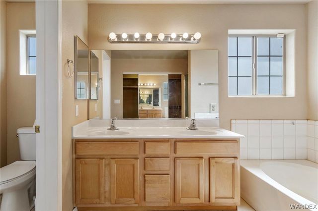 2064 John Wayne Drive, Kingman, AZ 86409