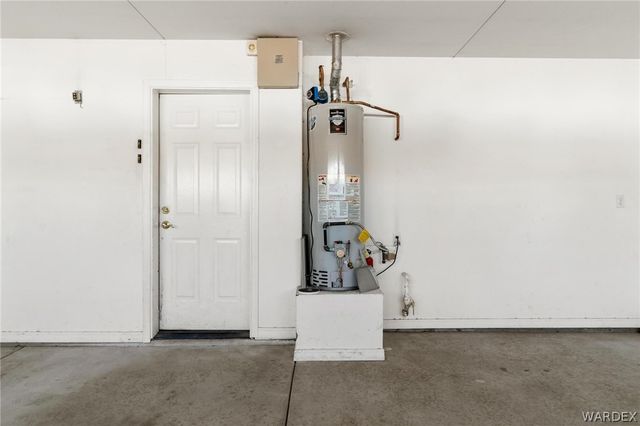 2064 John Wayne Drive, Kingman, AZ 86409