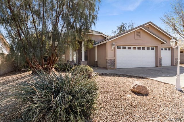 2064 John Wayne Drive, Kingman, AZ 86409