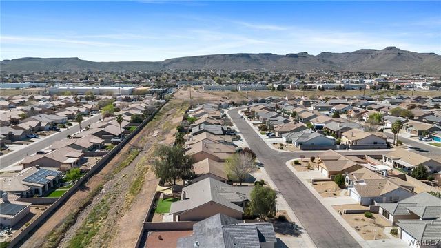 2064 John Wayne Drive, Kingman, AZ 86409
