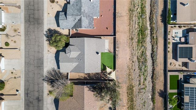 2064 John Wayne Drive, Kingman, AZ 86409