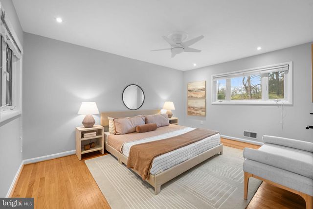 8801 CLIFFORD AVE, Chevy Chase, MD 20815