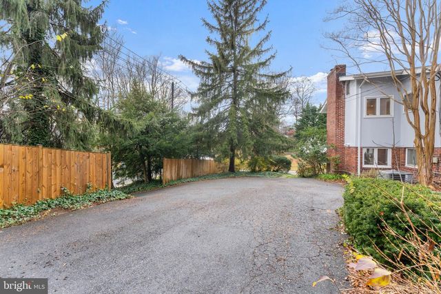 8801 CLIFFORD AVE, Chevy Chase, MD 20815