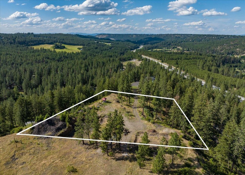 9616 S Mullen Hill Rd, Spokane, WA 99224