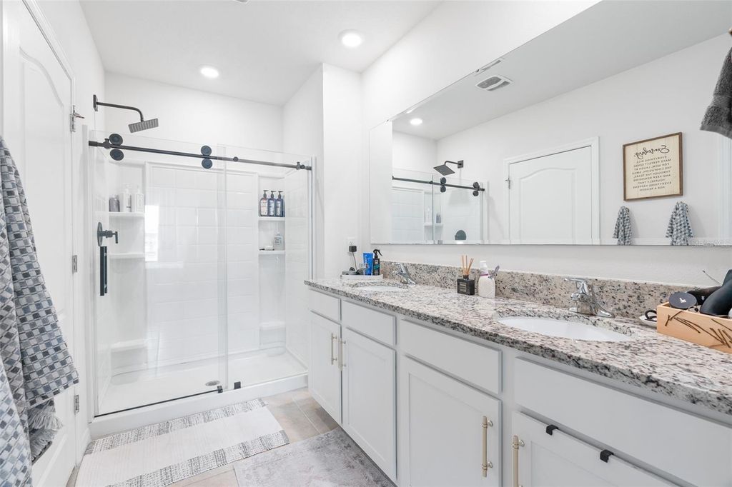 Image 20 of property listing at 365 CARYOTA COURT, New Smyrna Beach, FL 32168