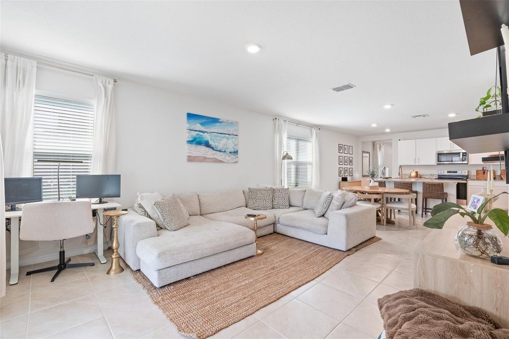 Image 21 of property listing at 365 CARYOTA COURT, New Smyrna Beach, FL 32168