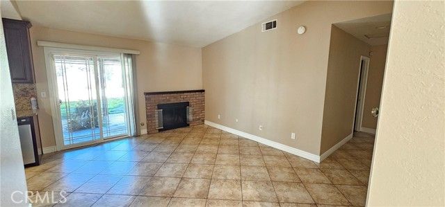 3166 Atlantic, Highland, CA 92346