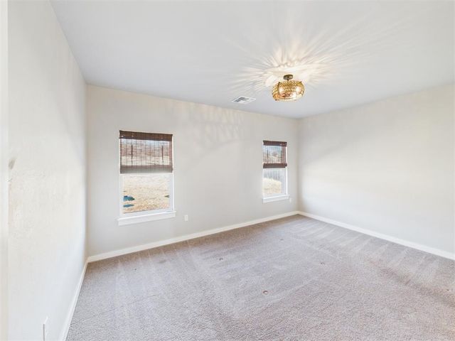 11601 Split Oak Circle, Guthrie, OK 73044