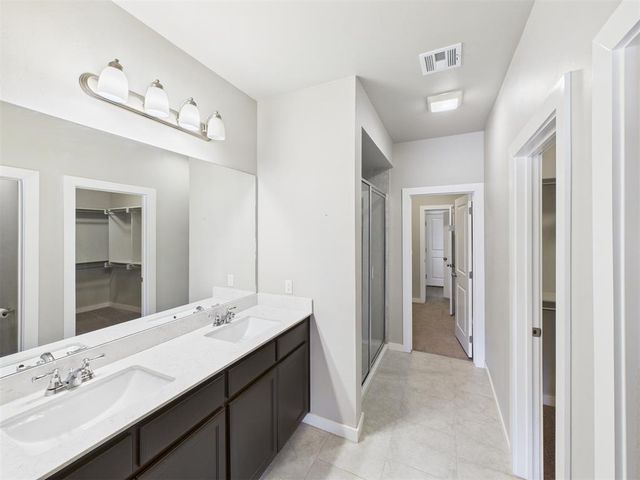 11601 Split Oak Circle, Guthrie, OK 73044