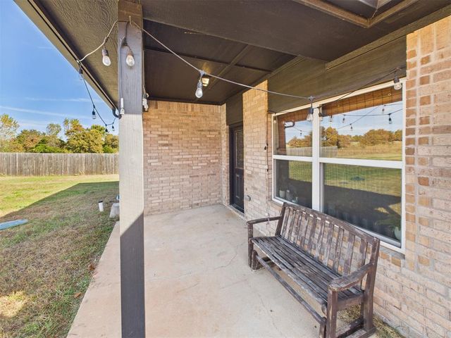 11601 Split Oak Circle, Guthrie, OK 73044