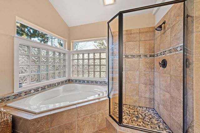 1974 NW Newport Hills Drive, Bend, OR 97703