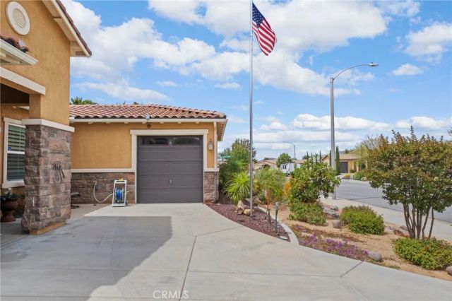 34571 Misstletoe, Murrieta, CA 92563