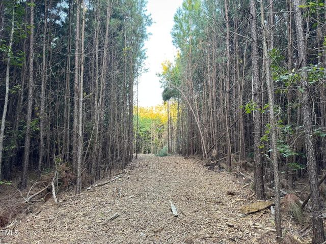 586 Poythress Road, Chapel Hill, NC 27516