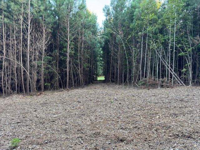 586 Poythress Road, Chapel Hill, NC 27516