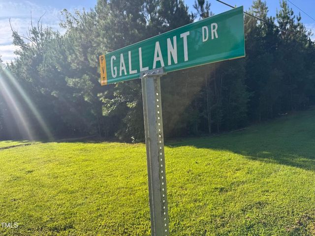 586 Poythress Road, Chapel Hill, NC 27516