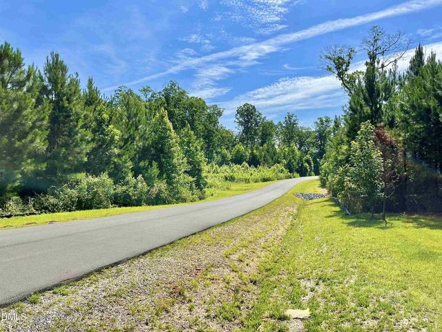 586 Poythress Road, Chapel Hill, NC 27516