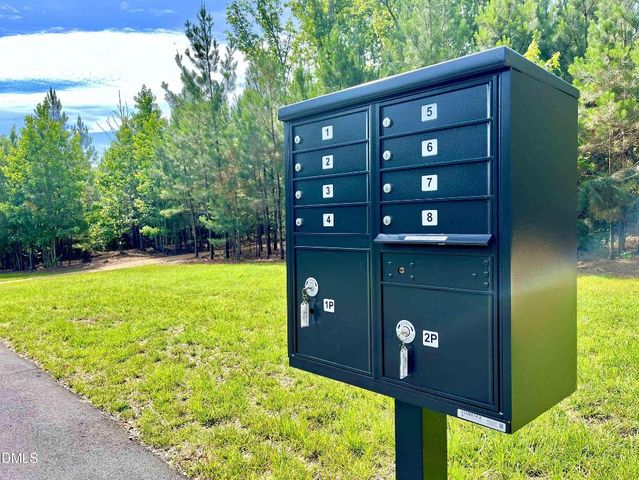 586 Poythress Road, Chapel Hill, NC 27516