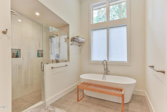 586 Poythress Road, Chapel Hill, NC 27516