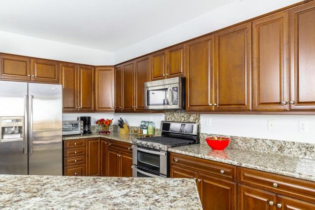 81098 Avenida Vidrio, Indio, CA 92203